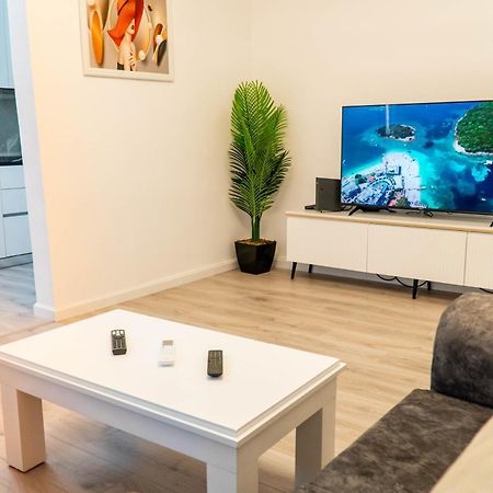 Signature Apartment 8 地拉那 外观 照片