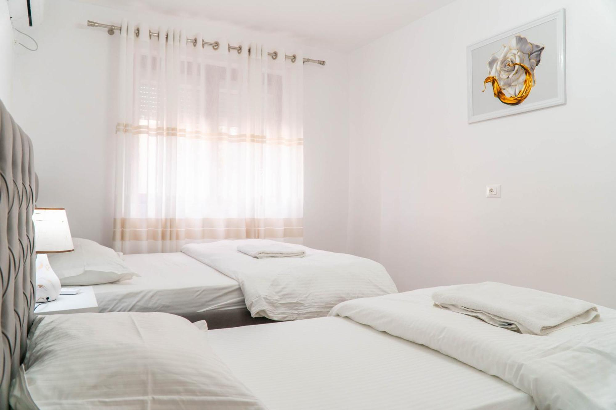 Signature Apartment 8 地拉那 外观 照片