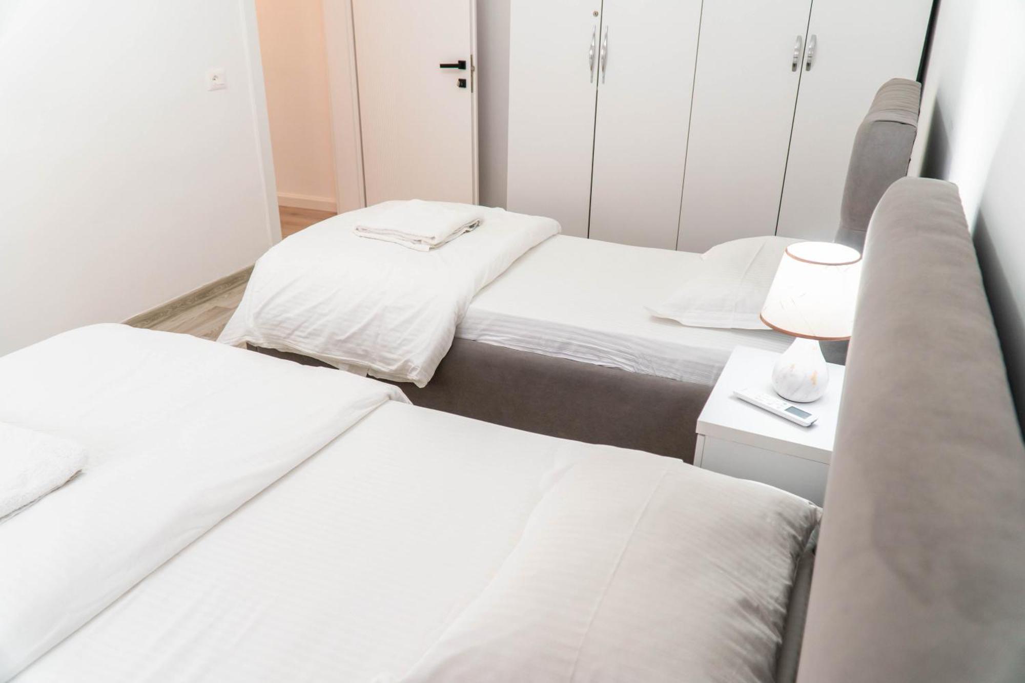 Signature Apartment 8 地拉那 外观 照片